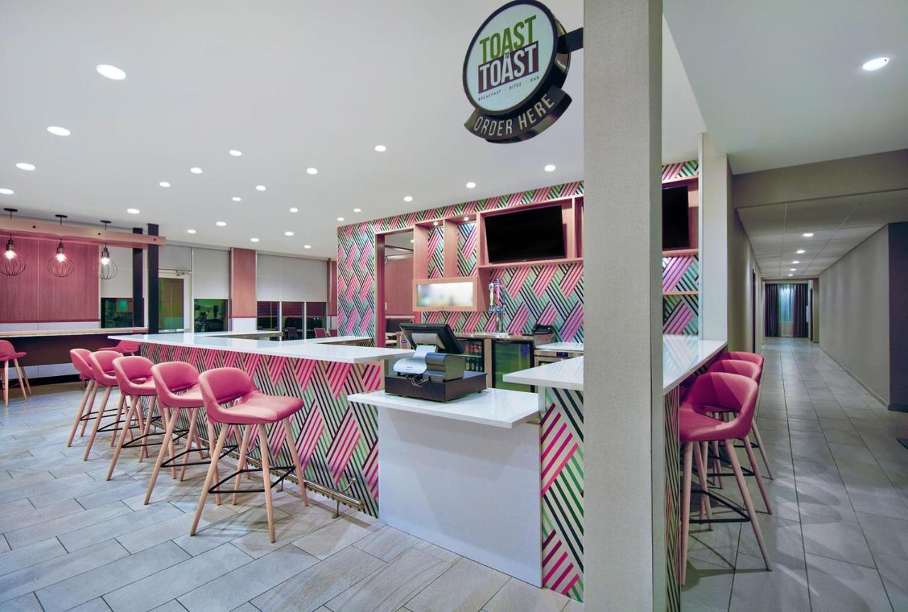 Holiday Inn - Erie By Ihg מראה חיצוני תמונה
